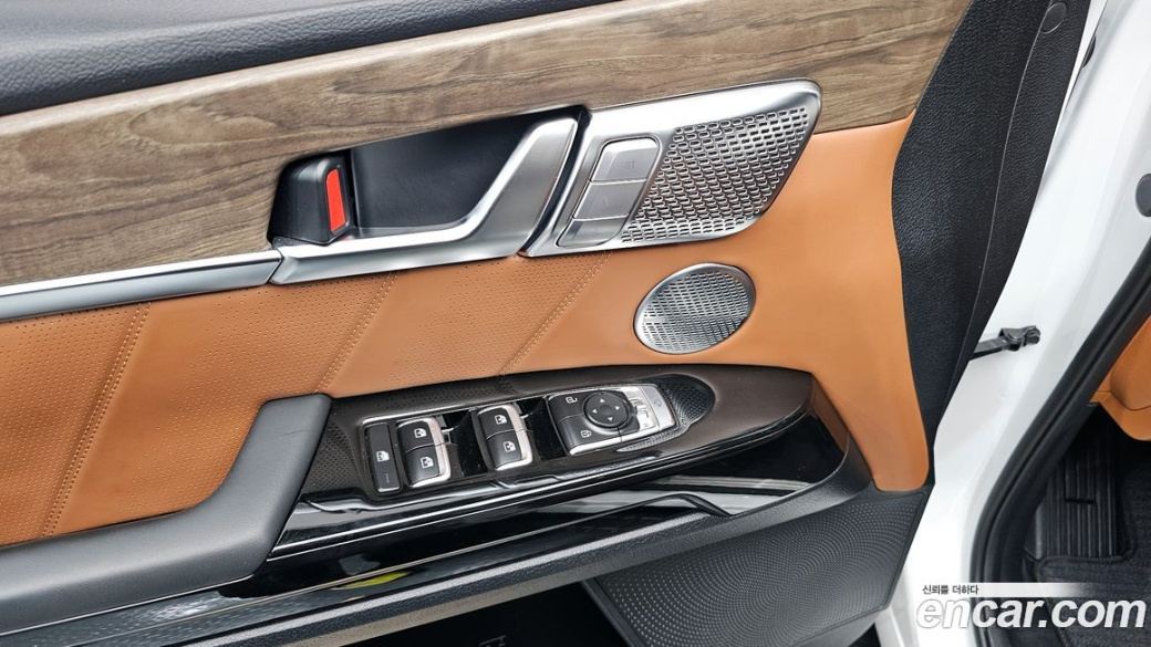 Kia Mohave Diesel 3.0 4WD 7-Seater, 2022