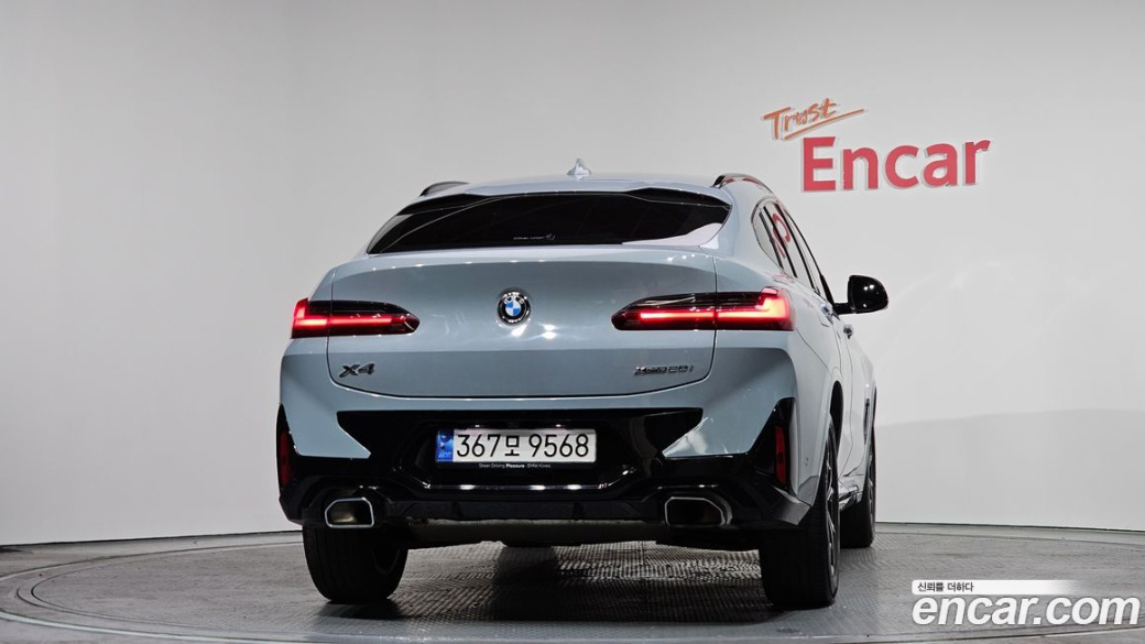 BMW X4 xDrive20i M Sport, 2024