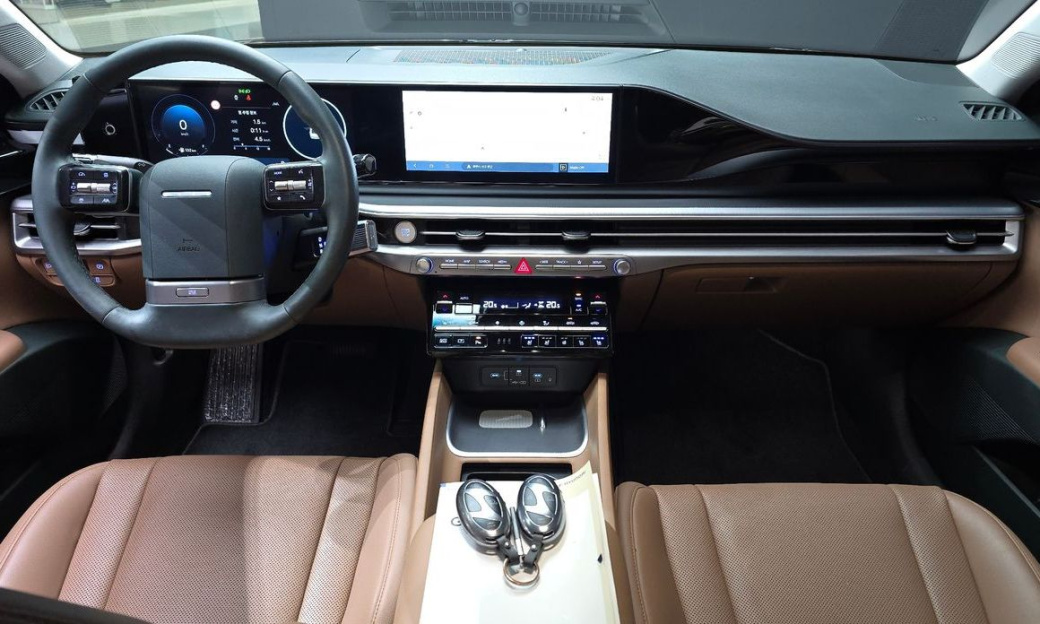 Hyundai Grandeur 2,5 Gasoline 2WD, 2025