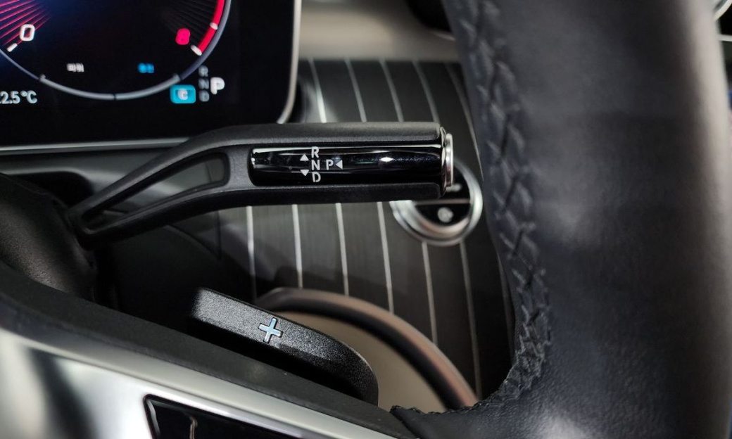 Mercedes-Benz C-Class C300 4MATIC Avantgarde, 2023