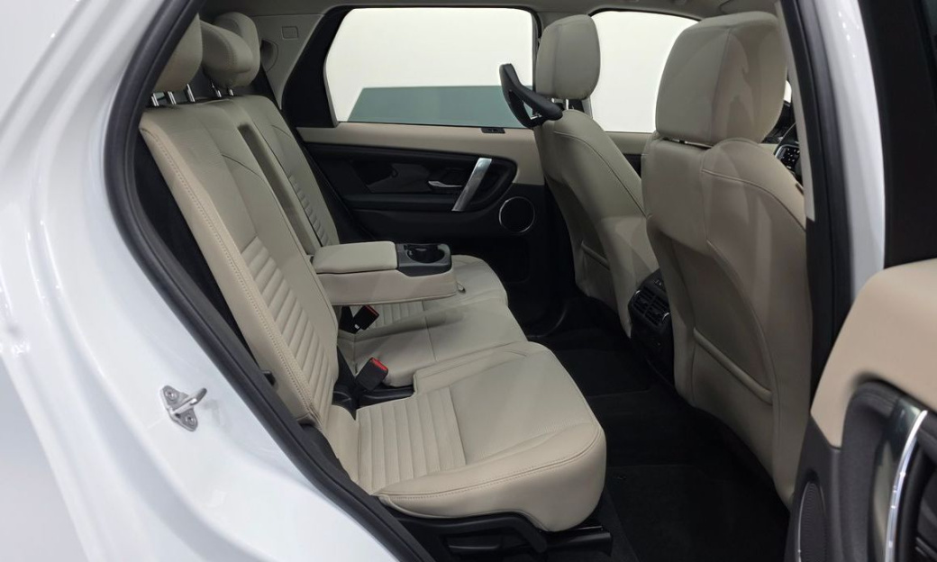 Land Rover Discovery Sport P250 S, 2025