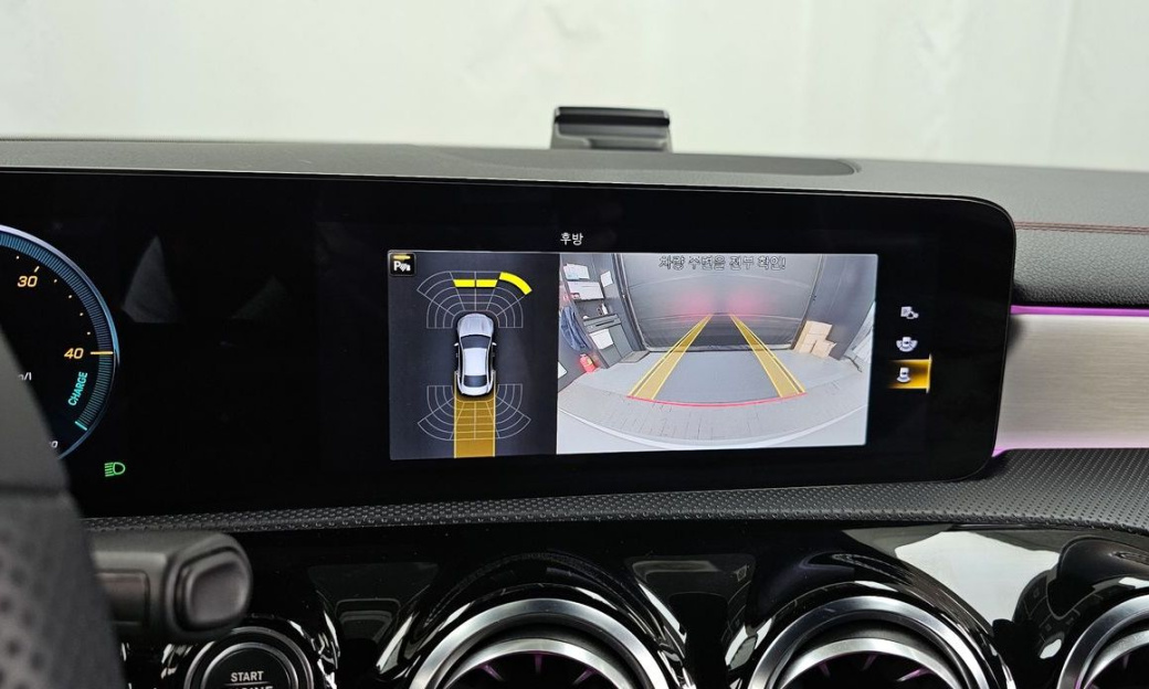 Mercedes-Benz CLA-Class CLA250 4MATIC, 2023