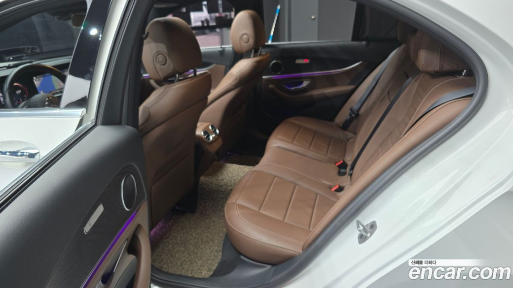 Mercedes-Benz E-Class E250 Avantgarde, 2022