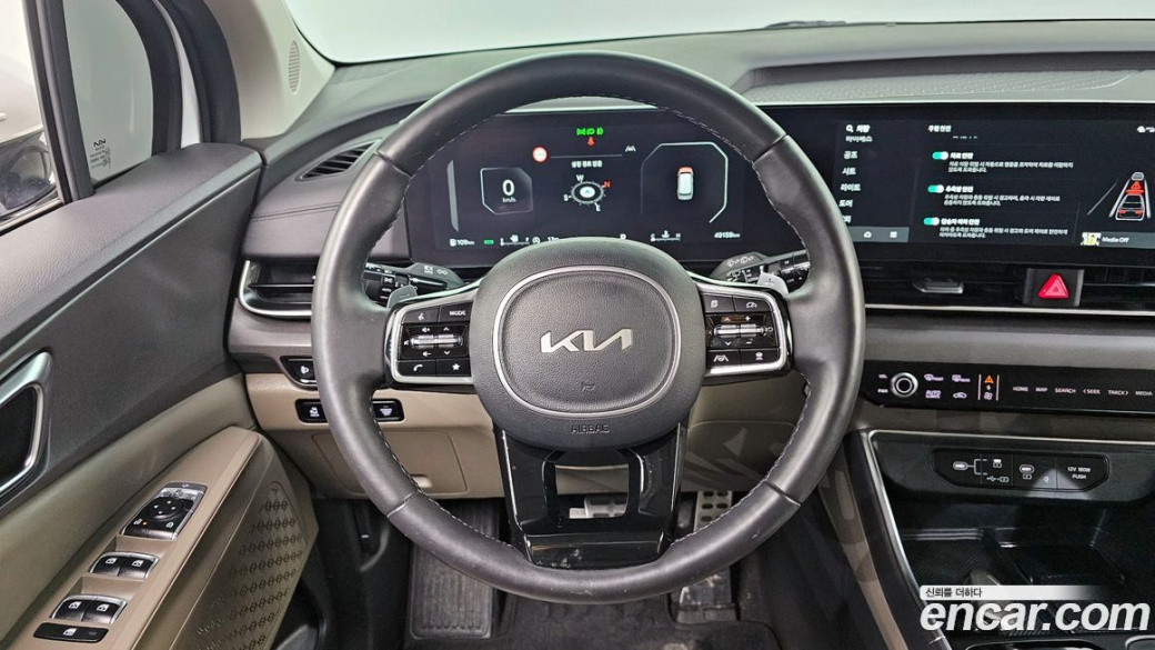 Kia Carnival 7-Seater Noblesse, 2024
