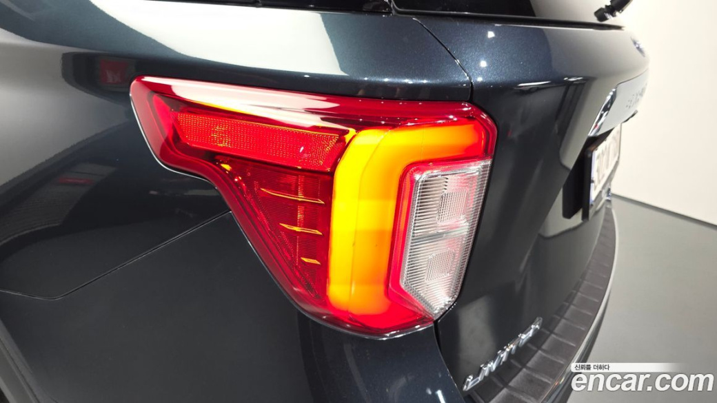 Ford Explorer 2.3 LimIted 4WD, 2023