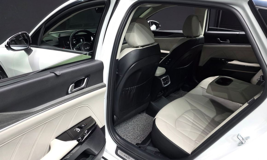 Kia K5 1.6 Turbo, 2025