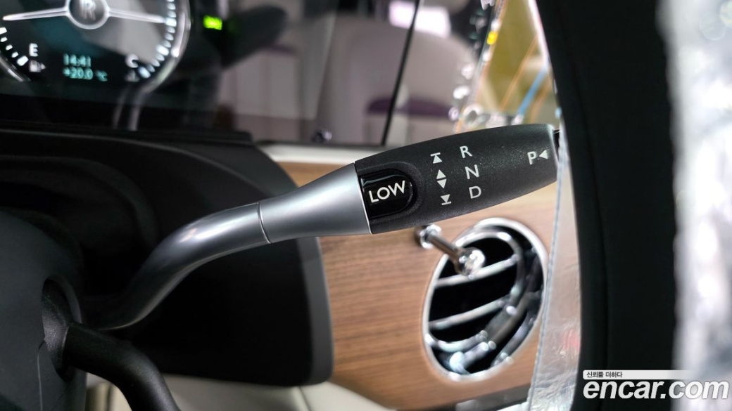 Rolls-Royce Ghost 6.7 V12, 2023