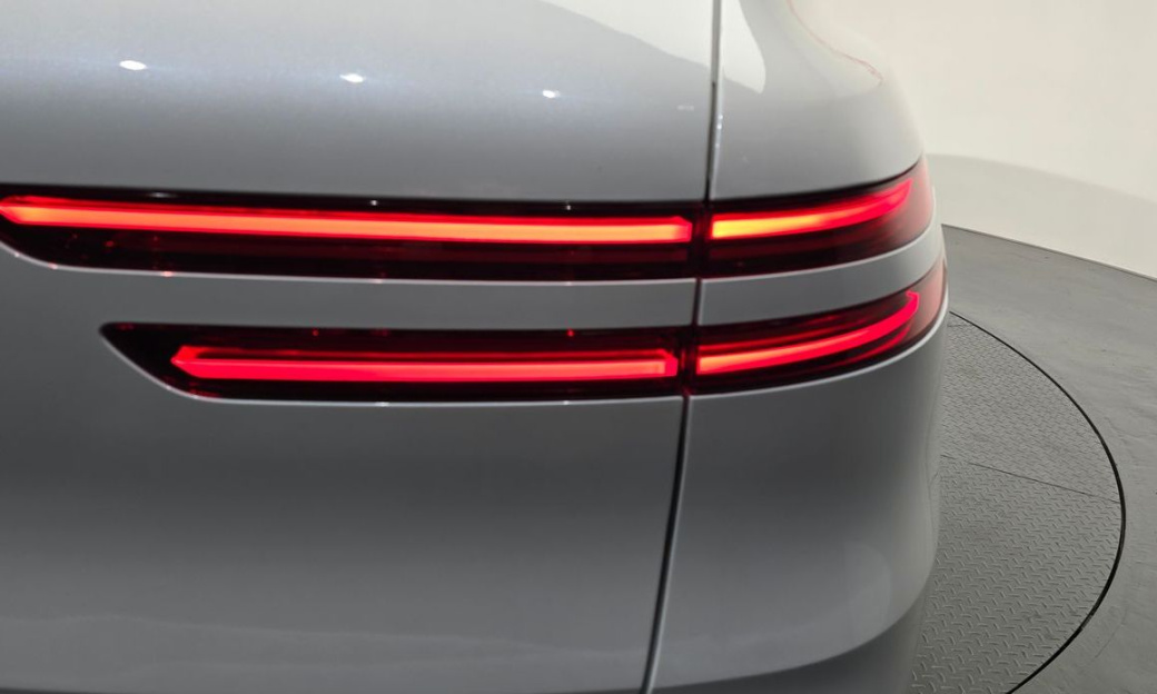 Genesis GV70 2.5T Gasoline 2WD, 2025