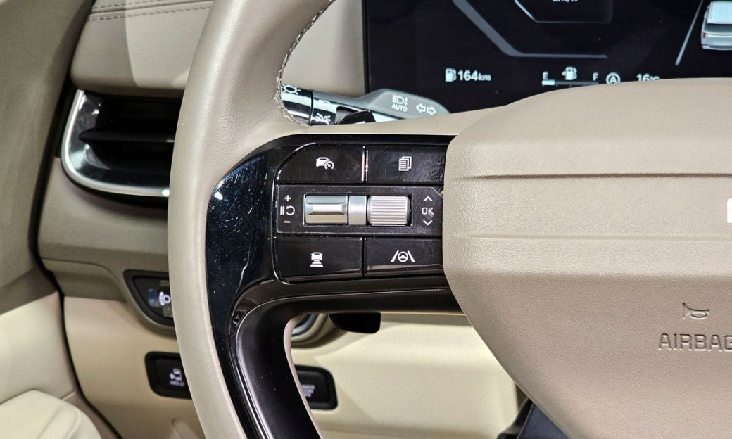 Kia Carnival 7-Seater Noblesse, 2025