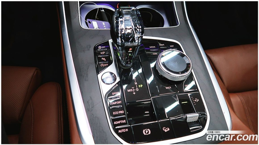 BMW X7 xDrive 40i Design Pure Excellence 6-Seater, 2022