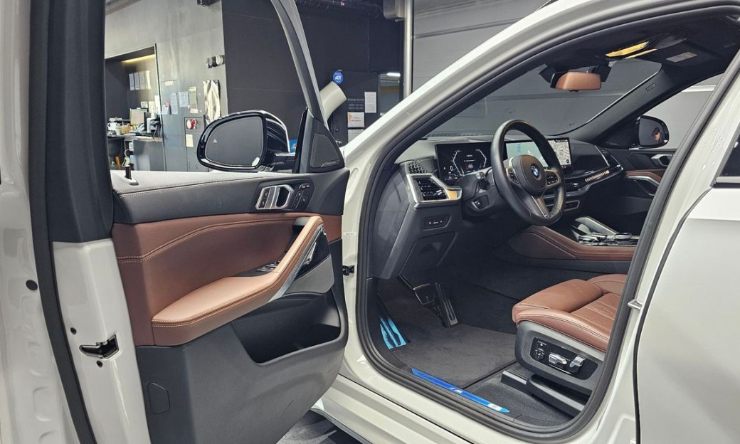 BMW X6 xDrive40i M Sport, 2024
