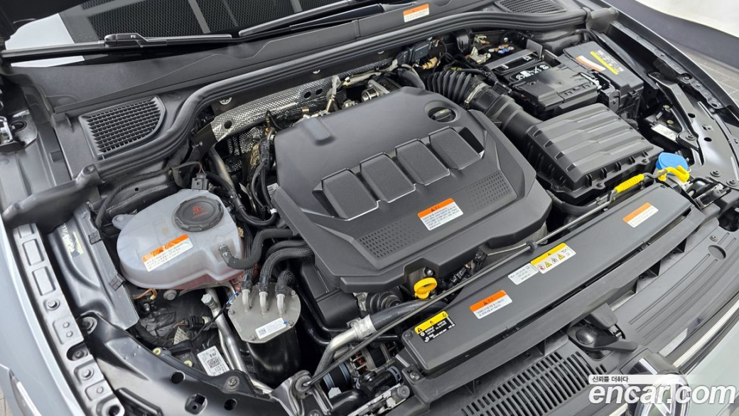 Volkswagen Golf 2.0 TDI Prestige, 2025