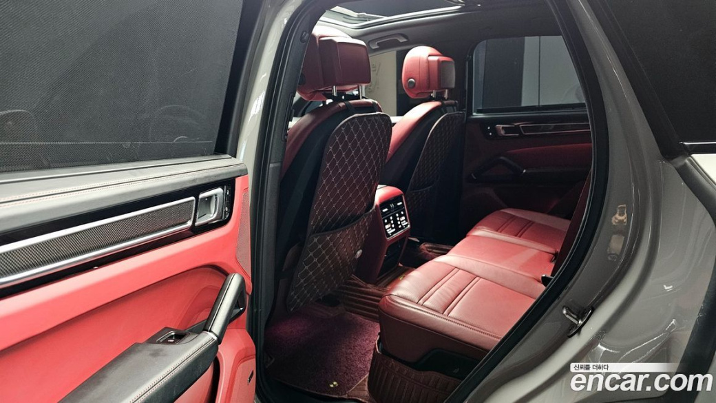 Porsche Cayenne 3.0, 2023