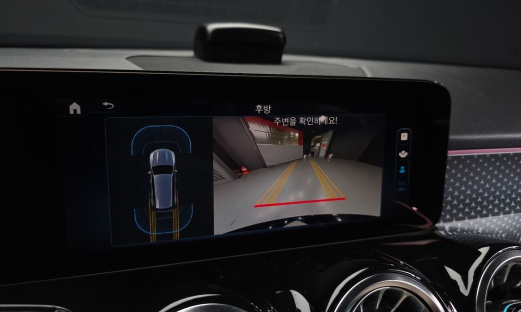 Mercedes-Benz GLB-Class GLB200 d, 2024