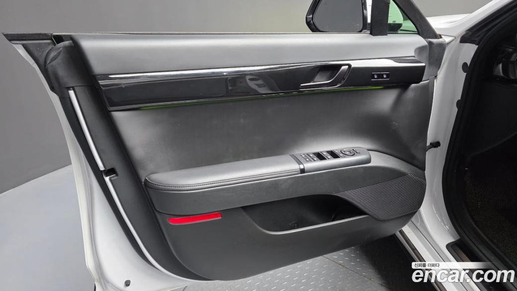 Hyundai Grandeur 2,5 Gasoline 2WD, 2023