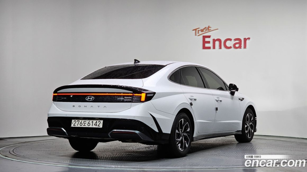 Hyundai Sonata 2.0, 2024