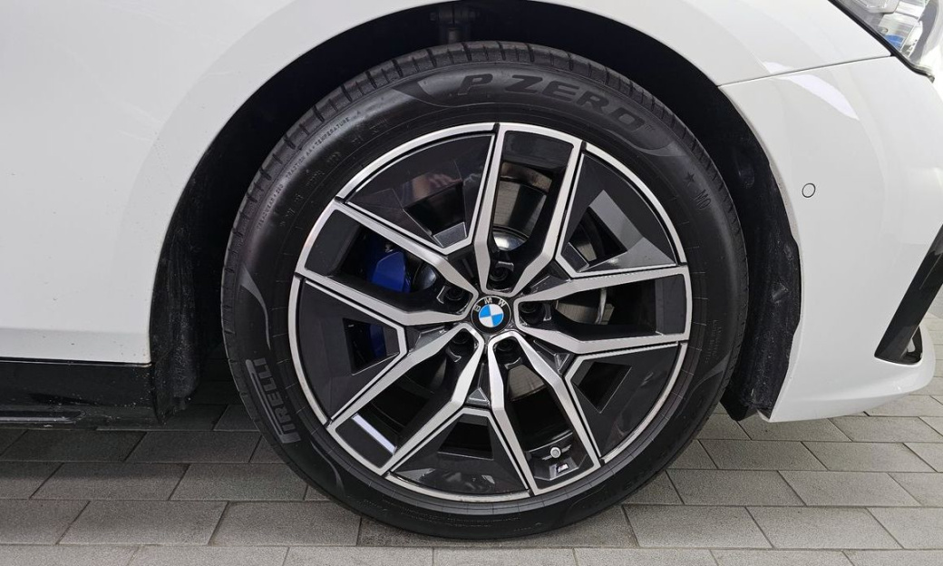 BMW 5-Series 520i M Sport, 2024