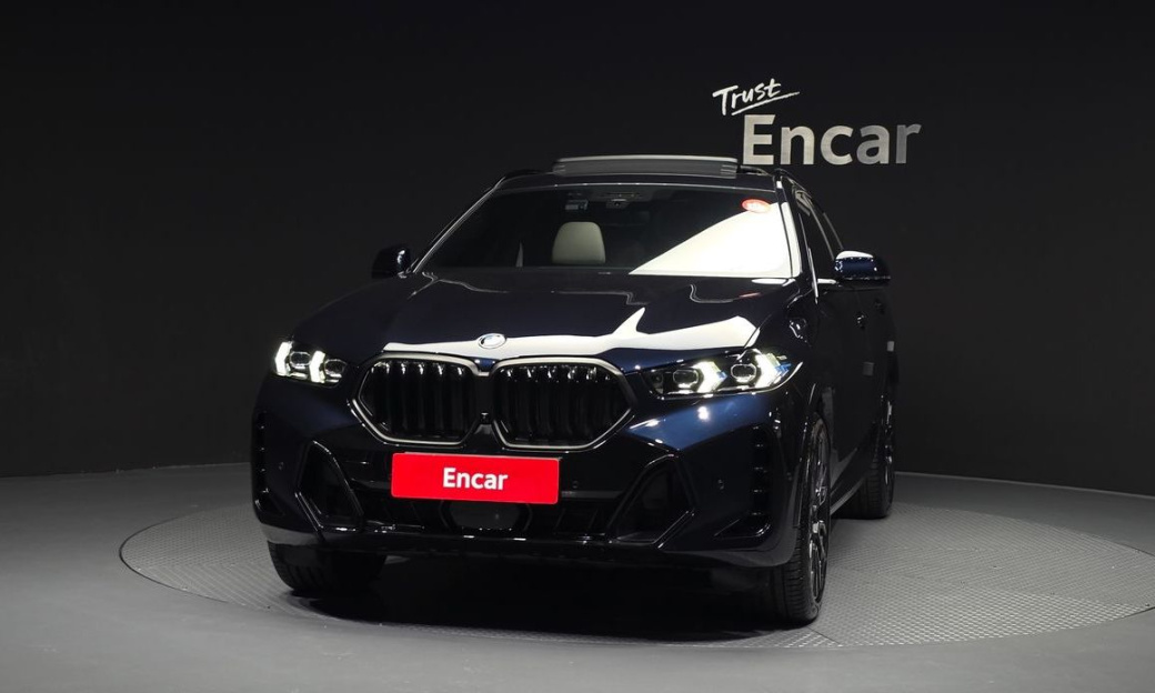 BMW X6 xDrive40i M Sport, 2025
