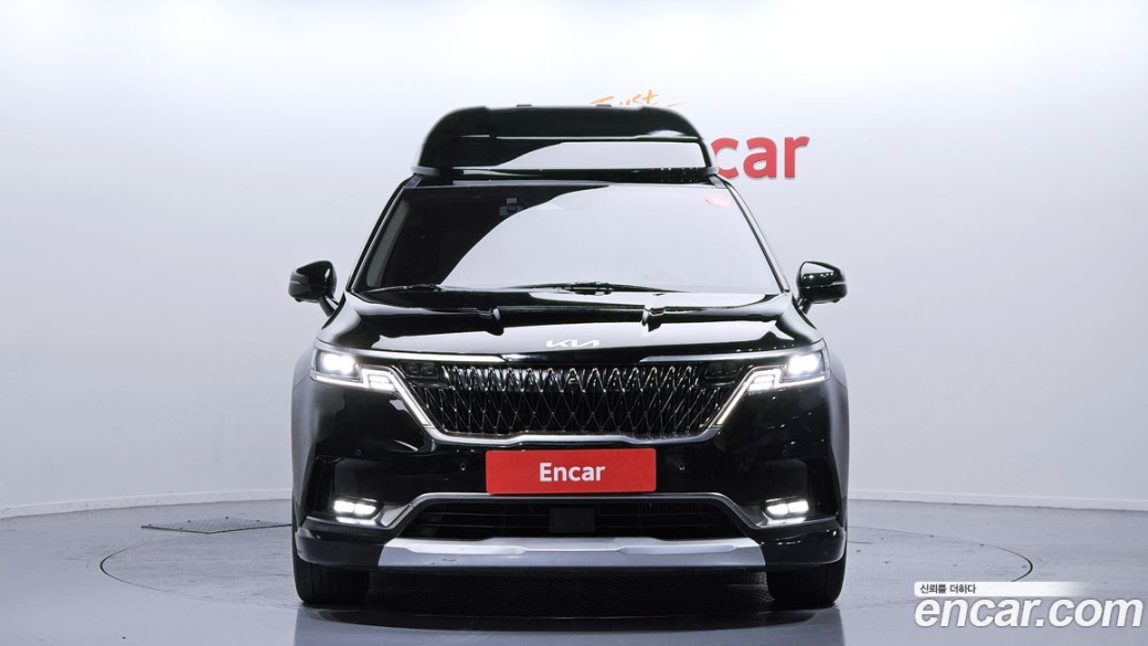 Kia Carnival 9-Seater Hi-Limousine, 2022