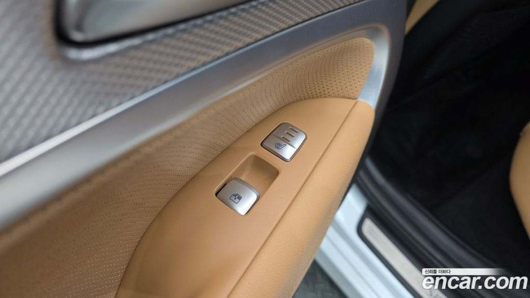Genesis G70 Gasoline 2.0T 2WD, 2023