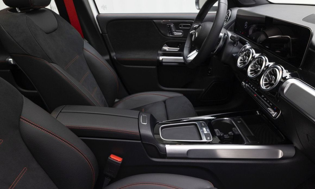 Mercedes-Benz GLB-Class AMG GLB35 4MATIC, 2025