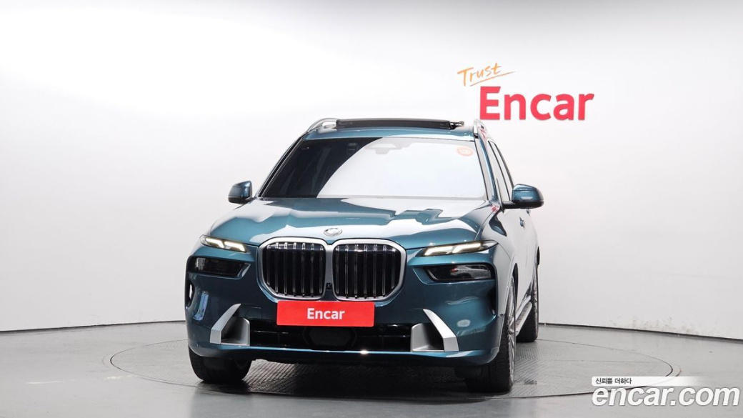 BMW X7 xDrive 40i Design Pure Excellence 6-Seater, 2023