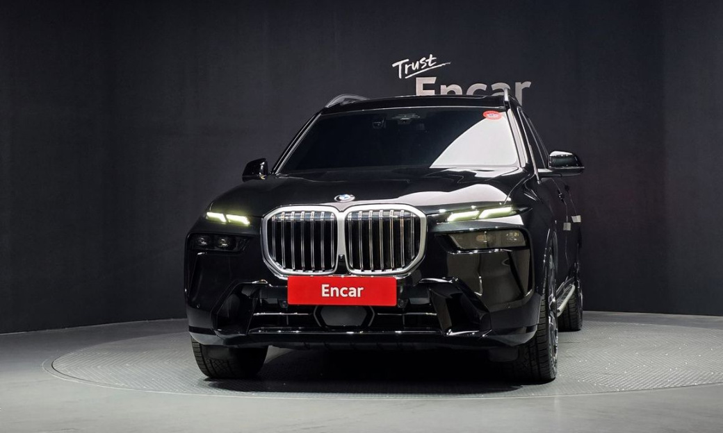 BMW X7 xDrive 40i M Sport 6STR, 2024