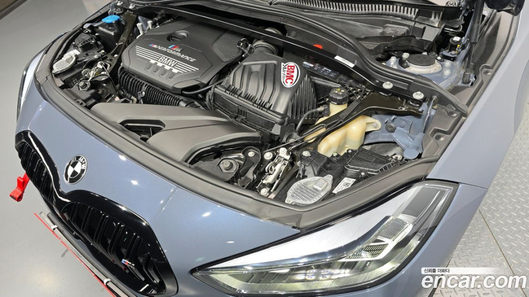 BMW 1-Series M135i xDrive, 2023