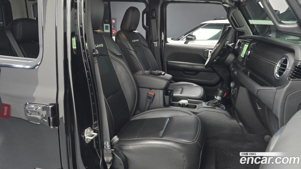 Jeep Wrangler 2.0 Overland Power Top 4Door, 2023