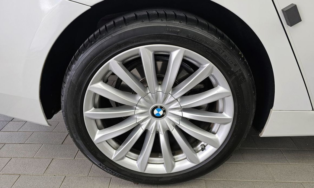 BMW Gran Turismo 630i xDrive Luxury, 2023