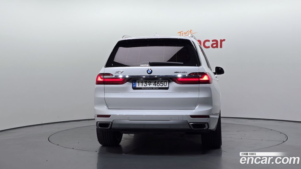 BMW X7 xDrive 40i Design Pure Excellence 6-Seater, 2022