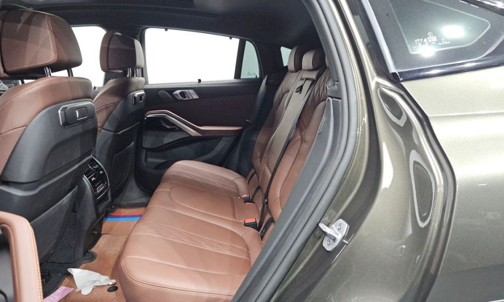 BMW X6 xDrive40i M Sport, 2025