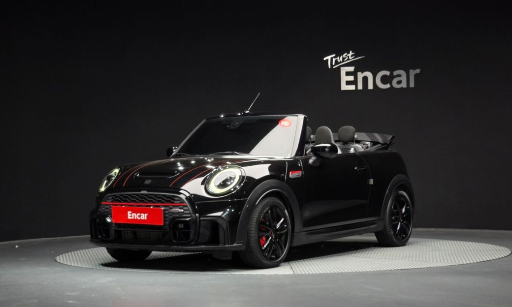 Mini Cooper Convertible JCW, 2022