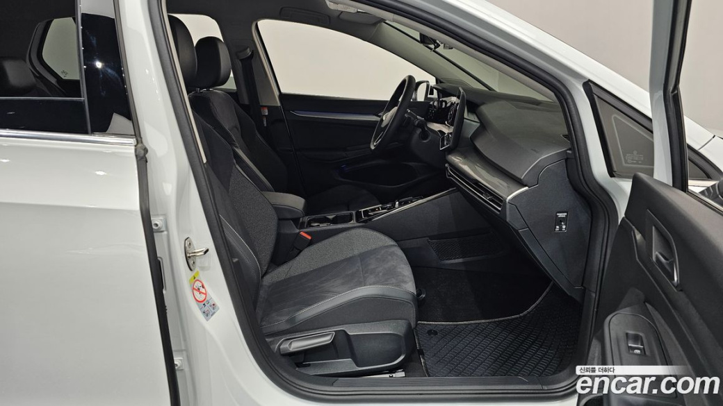 Volkswagen Golf 2.0 TDI Premium, 2025