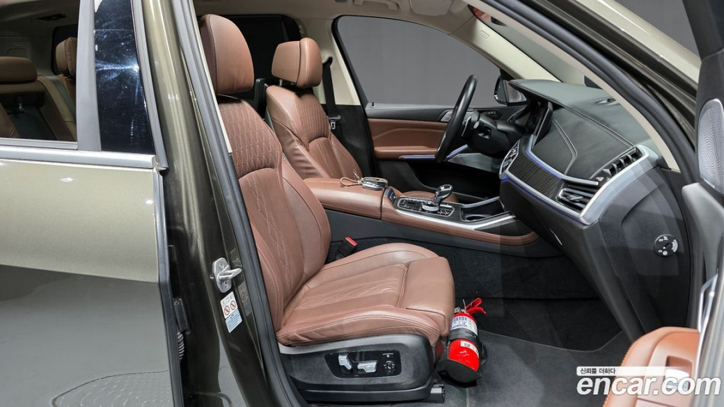 BMW X7 xDrive 40d Design Pure Excellence 7-Seater, 2022