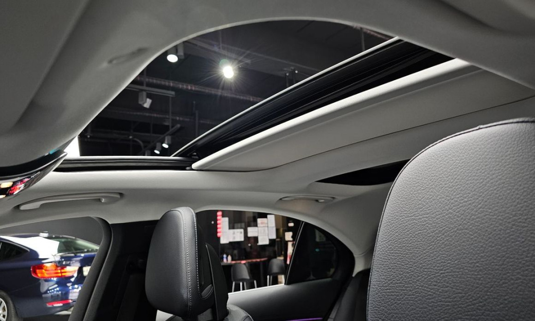 Mercedes-Benz E-Class E200 Avantgarde, 2025