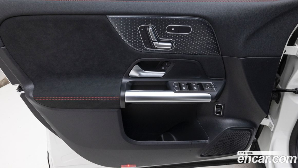 Mercedes-Benz GLA-Class GLA250 4MATIC, 2026