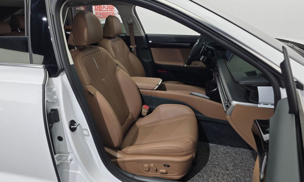 Hyundai Grandeur 2,5 Gasoline 2WD, 2024