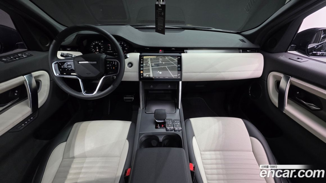 Land Rover Discovery Sport P250 Dynamic SE, 2025