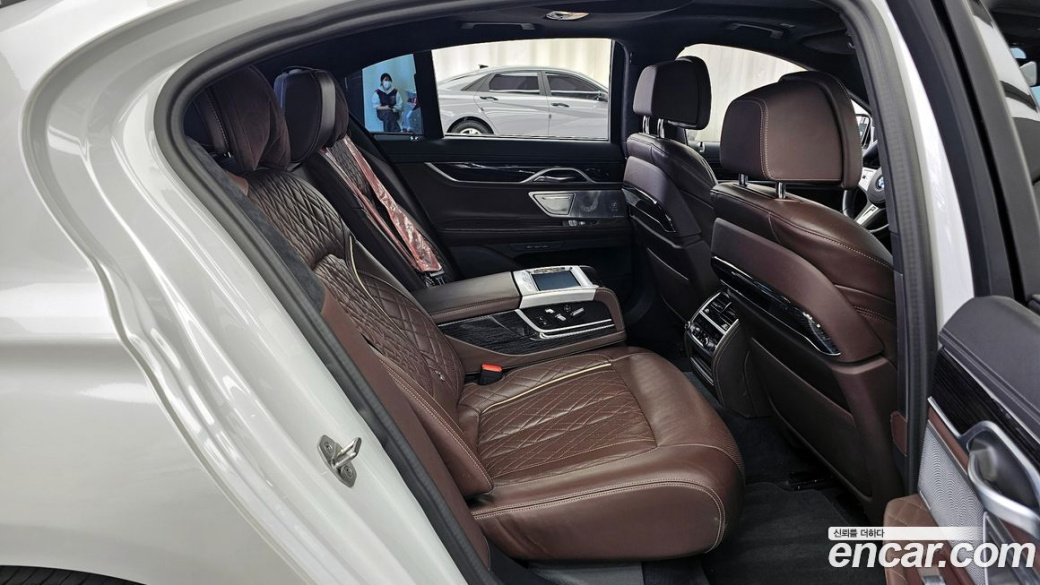 BMW 7-Series 730d xDrive M Sport, 2022