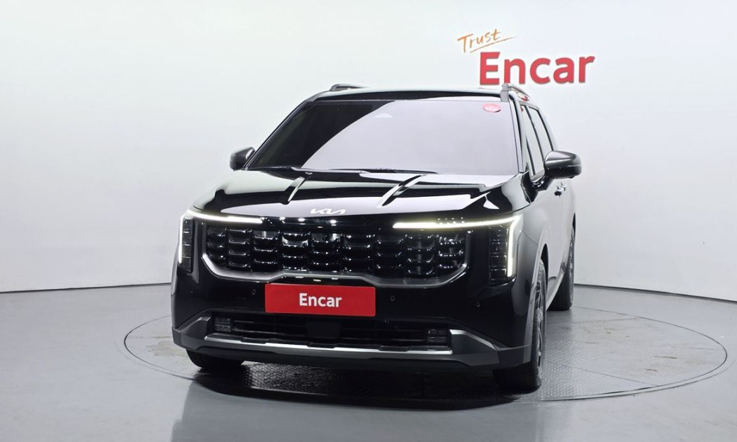 Kia Carnival 7-Seater Gravity, 2025