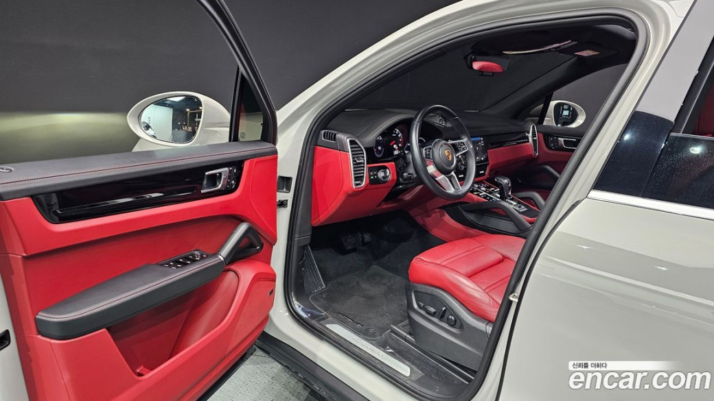 Porsche Cayenne 3.0, 2023