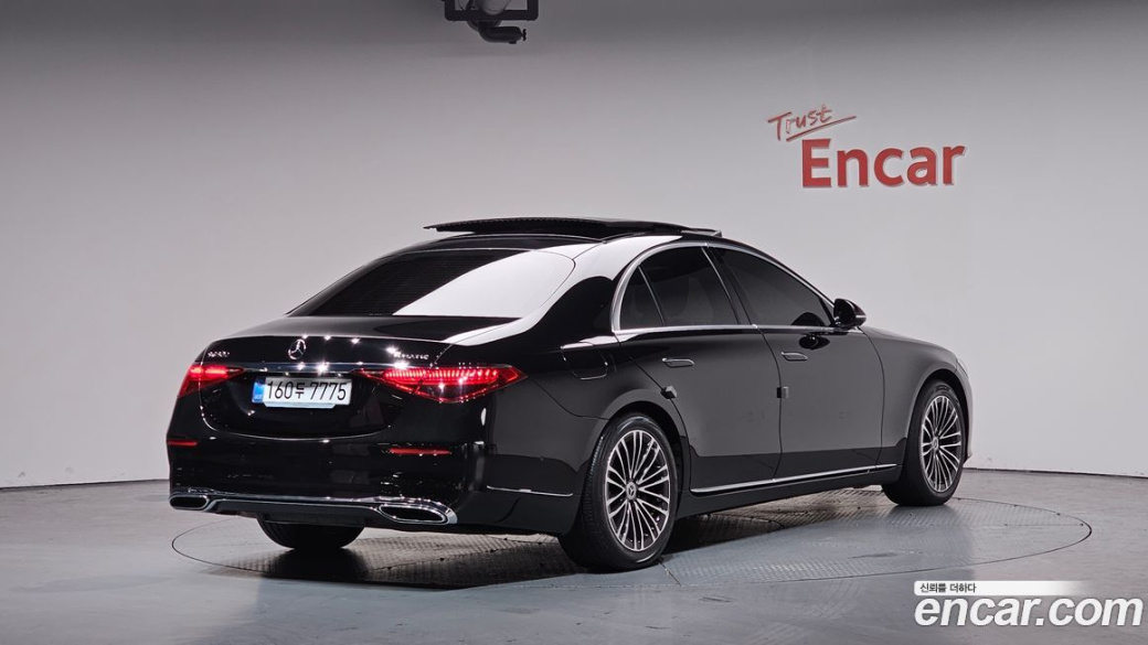 Mercedes-Benz S-Class S450 d 4MATIC, 2024
