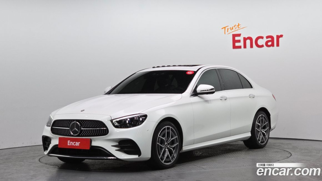 Mercedes-Benz E-Class E220d 4MATIC AMG Line, 2022