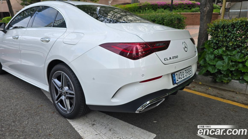 Mercedes-Benz CLA-Class CLA250 4MATIC, 2024
