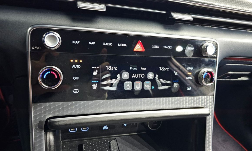 Genesis GV80 2.5T Gasoline AWD, 2025