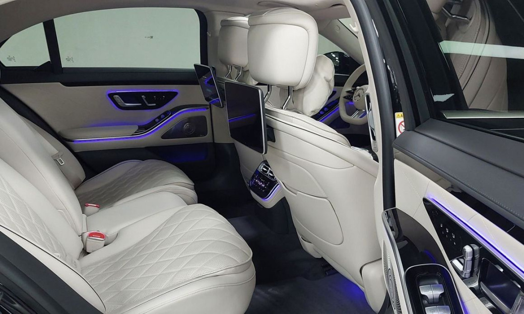Mercedes-Benz S-Class S500 4MATIC, 2026