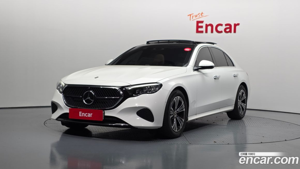 Mercedes-Benz E-Class E200 Avantgarde, 2024