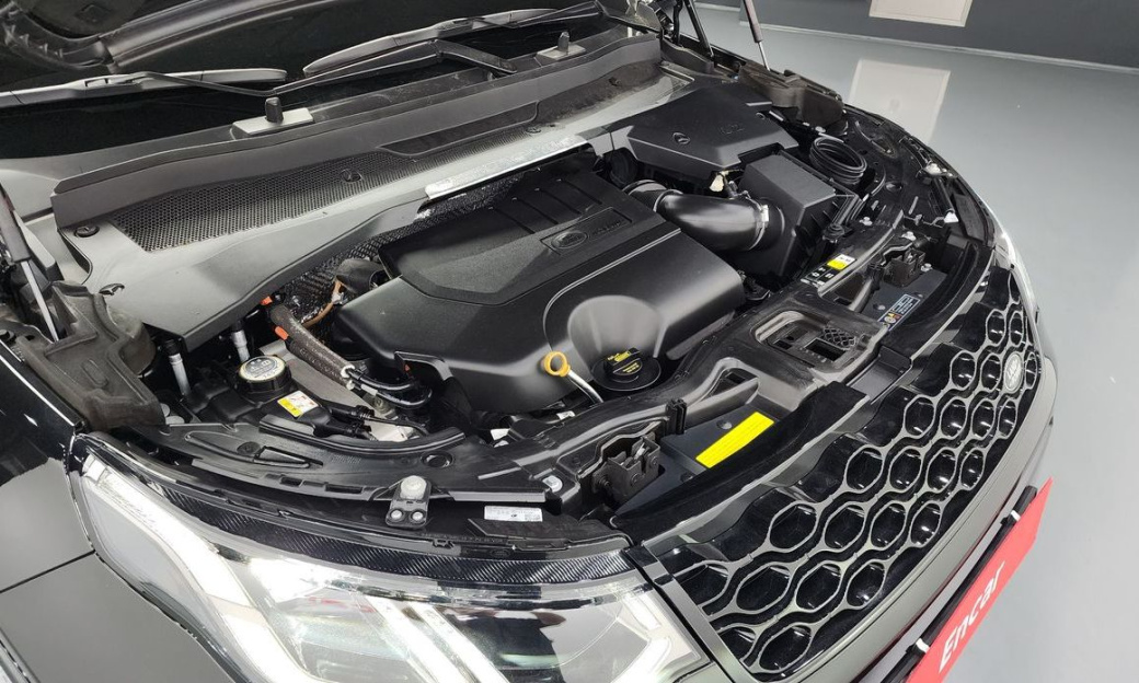 Land Rover Discovery Sport P250 Dynamic SE, 2024