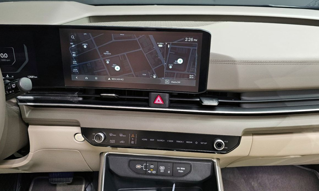 Kia Carnival 7-Seater Noblesse, 2025